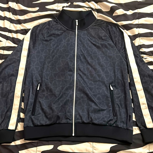 Sean John Track jacket size 2XL but not really see measurements - Picture 1 of 7